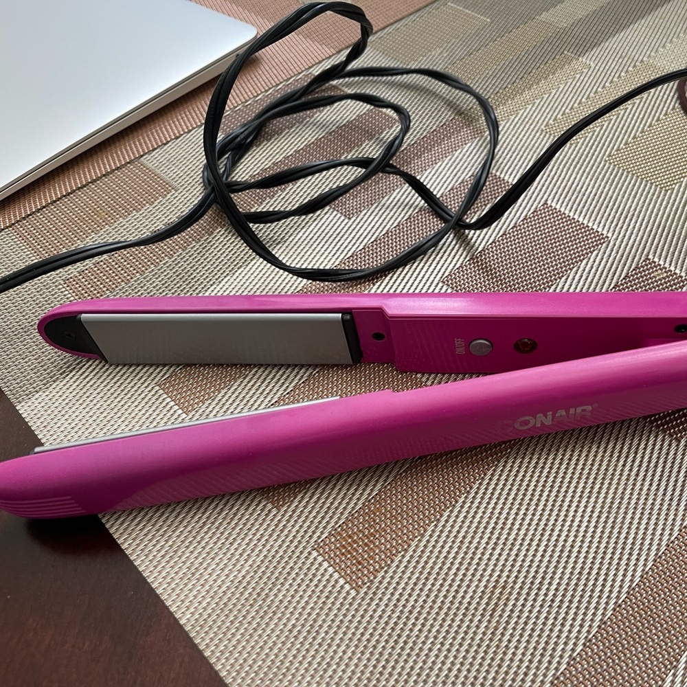 Conair straighter